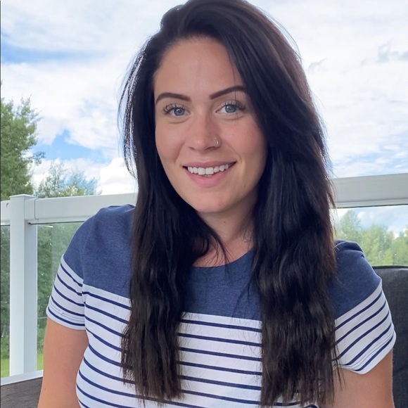 Meet your Posher, Rayne - Picture 1 of 1